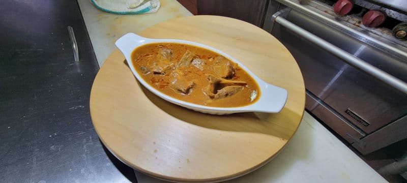 Mutton Curry (Bone-In)